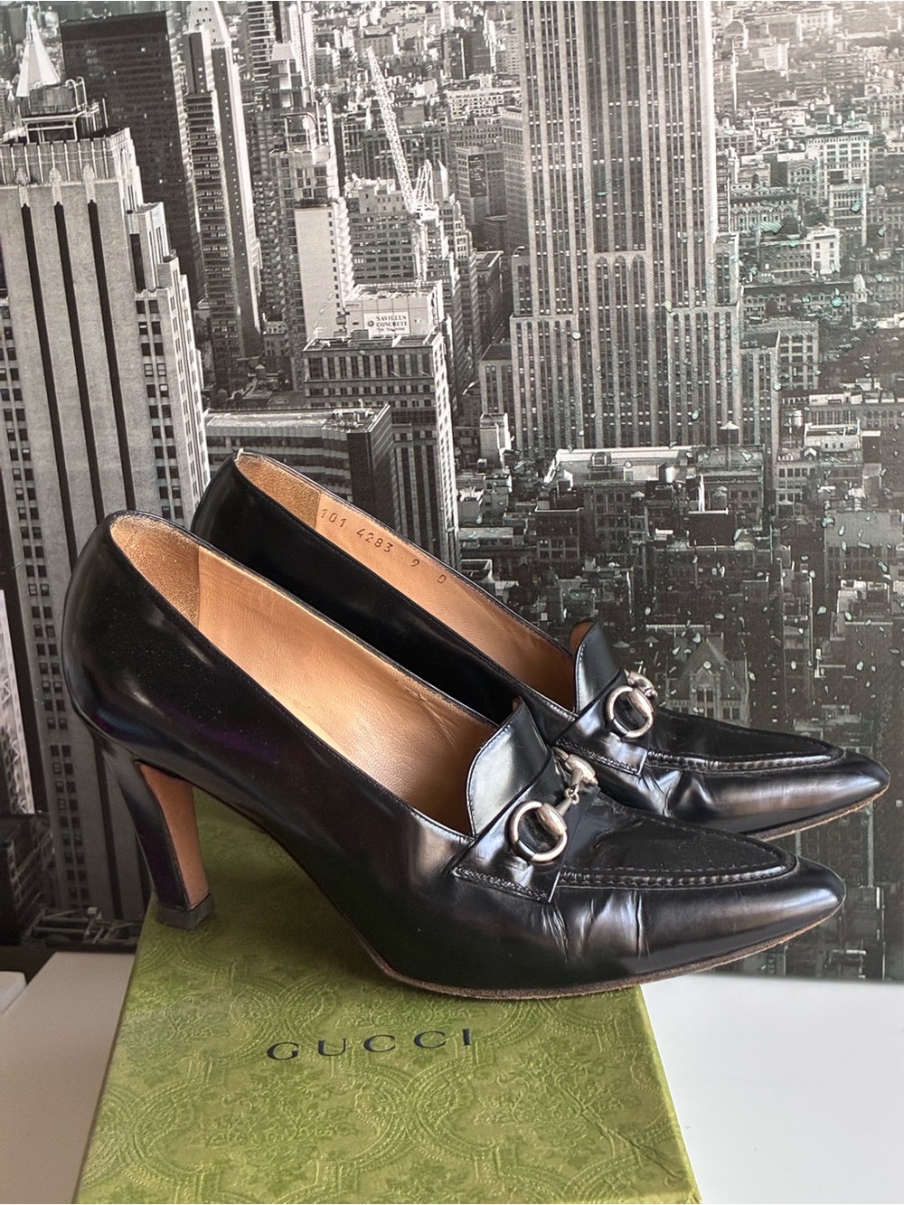 Gucci Black Leather Horsebit Mid-Heel Pumps